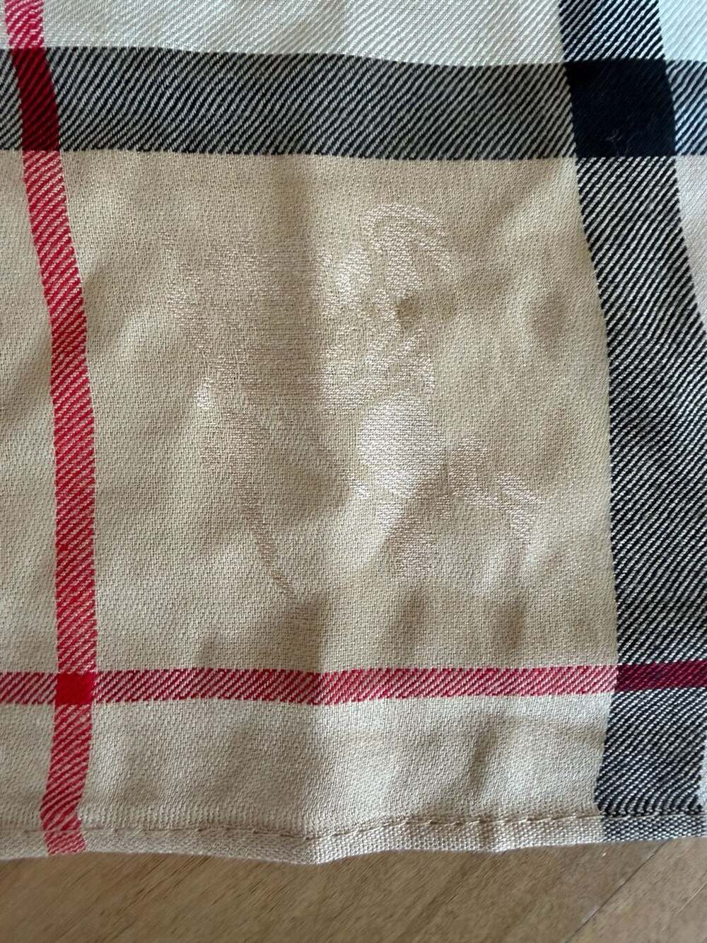 Burberry London 100% Cashmere Giant Check Scarf Made in England - Picture 15 of 16